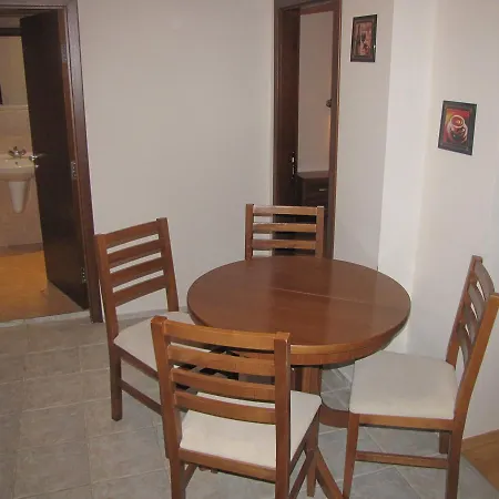 Edelweiss Aparthotel Bansko